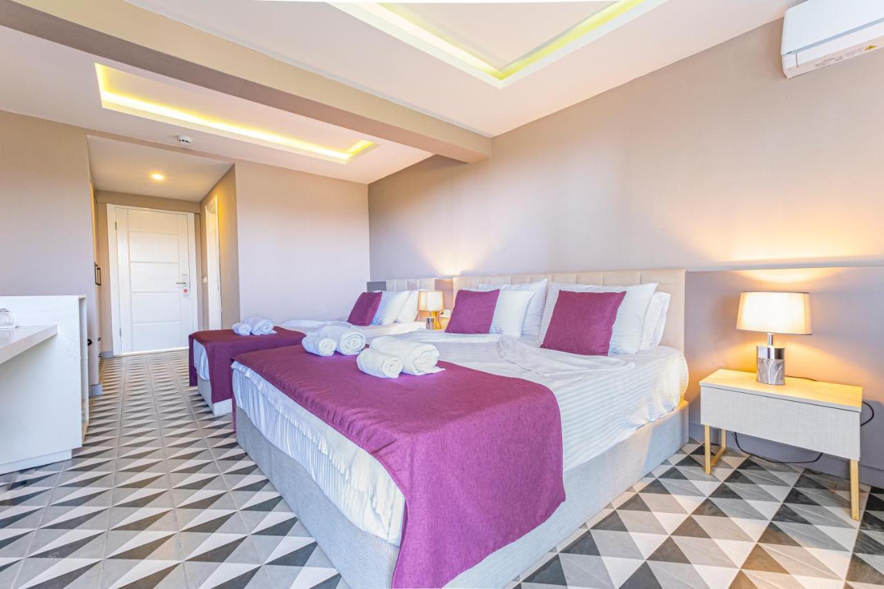 Otel Feniks