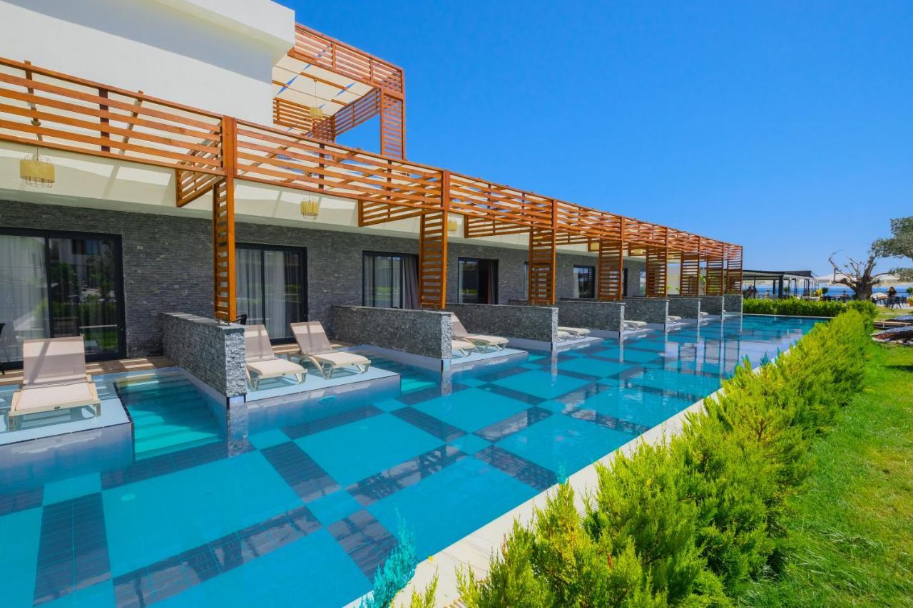 Feniks Hotel 3*